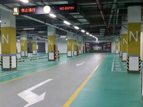 停車場地坪漆